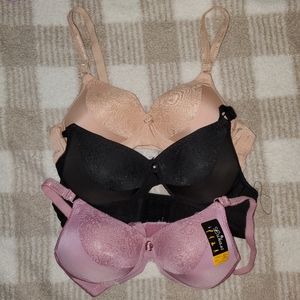 5 for $20 | Lukasi 3pc Floral Lace Detail 36B Bras Lot (1 NWT, 2 Used)